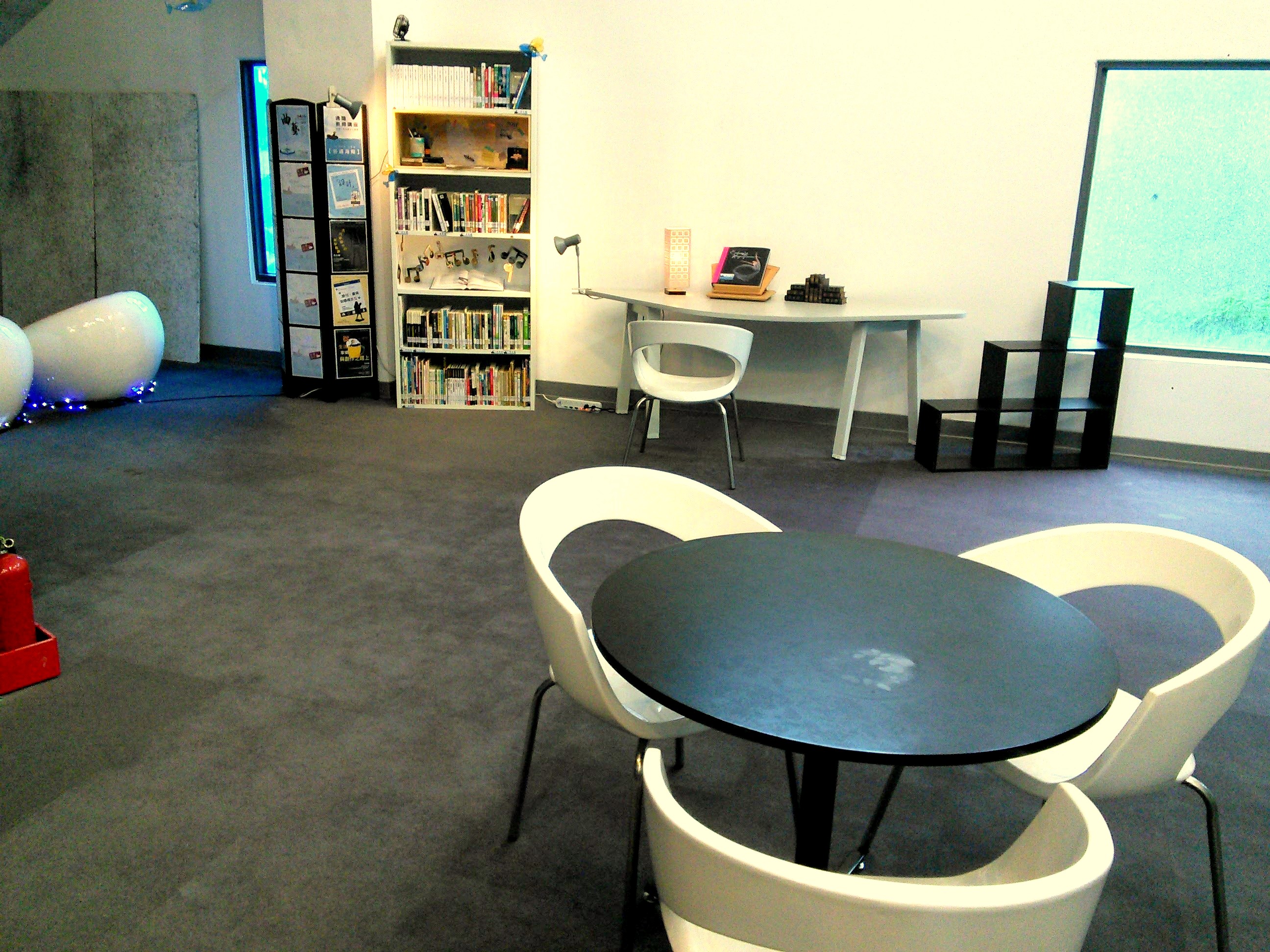Social area in Chinese Language Teaching and Study Center
